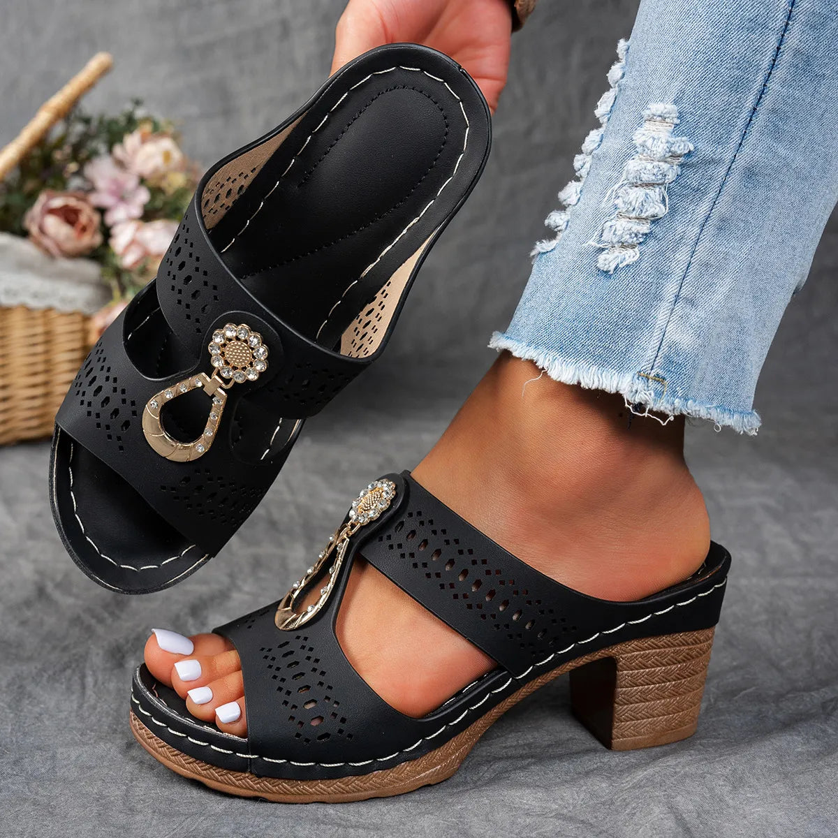 Bella Smyckesmockasin-sandaler