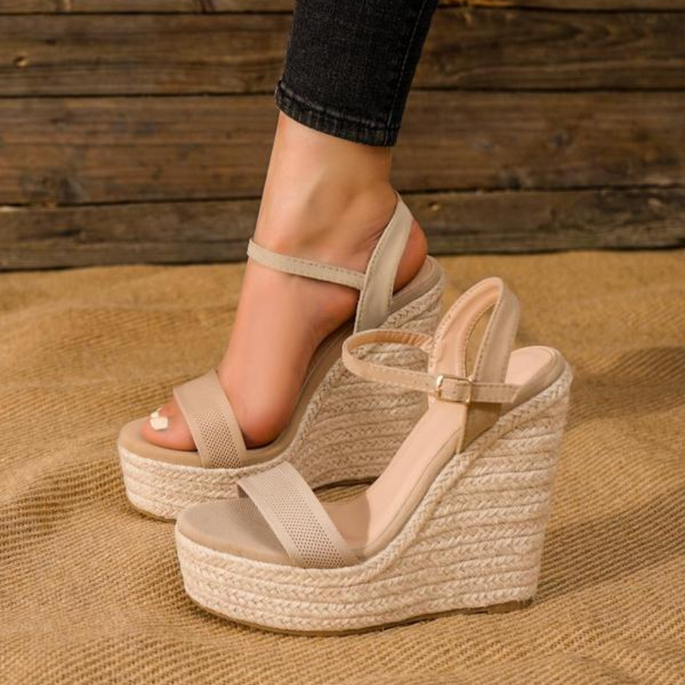 Capri Espadrille Kilsandaler – Klacken That Makes You Feel Like You're on Vacation
