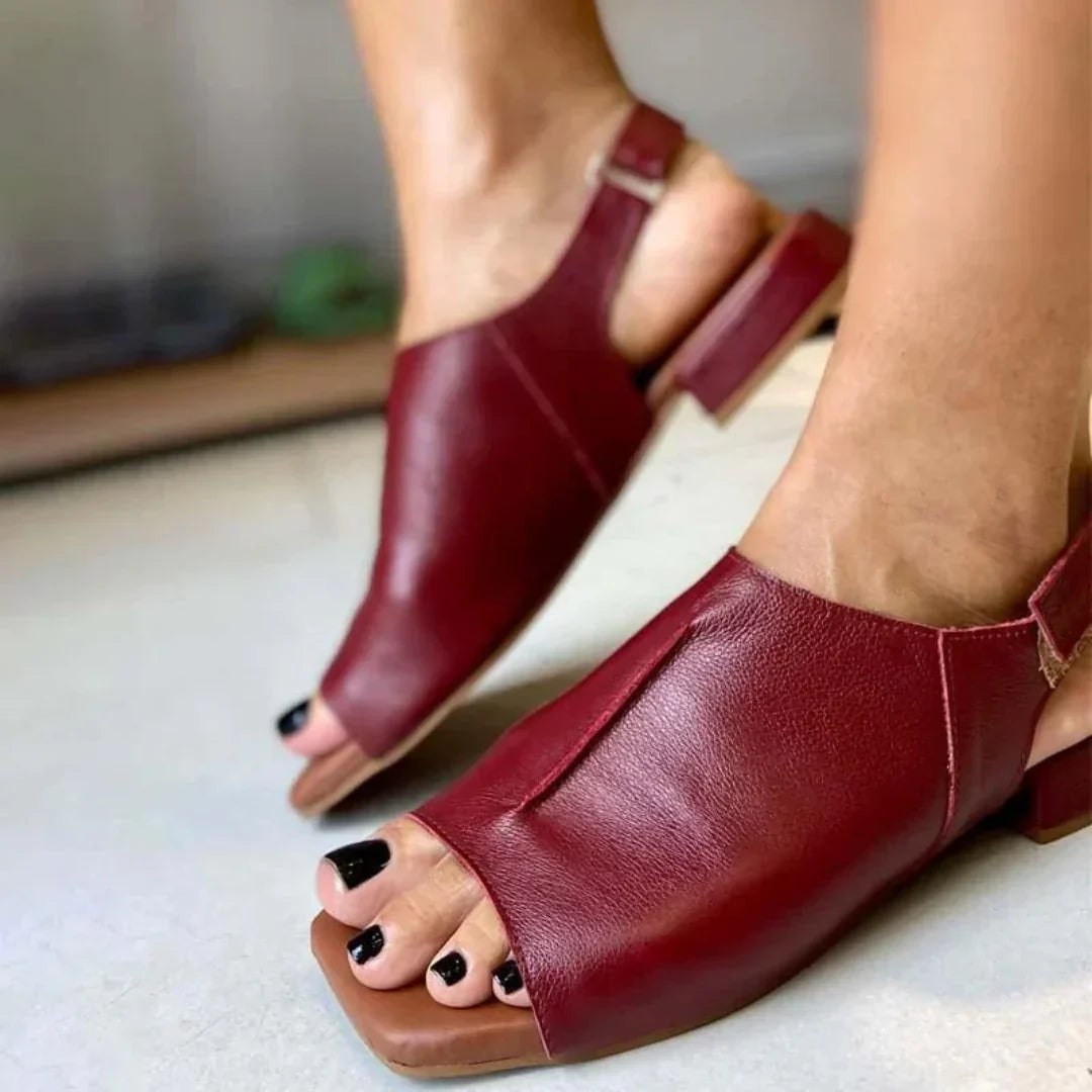Vera Leather Sandaler med blockklack