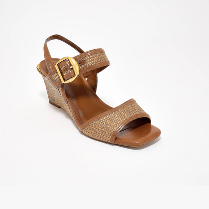 Helcey Suede Espadrille Kilar – The Red Wedge That Owns the Room