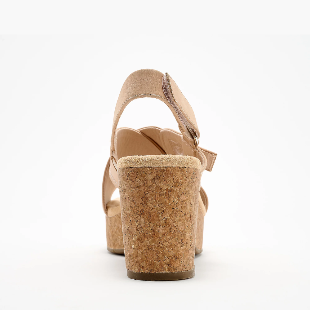 Nerisa Cork Plattformskilar – Look Taller, Feel Nothing