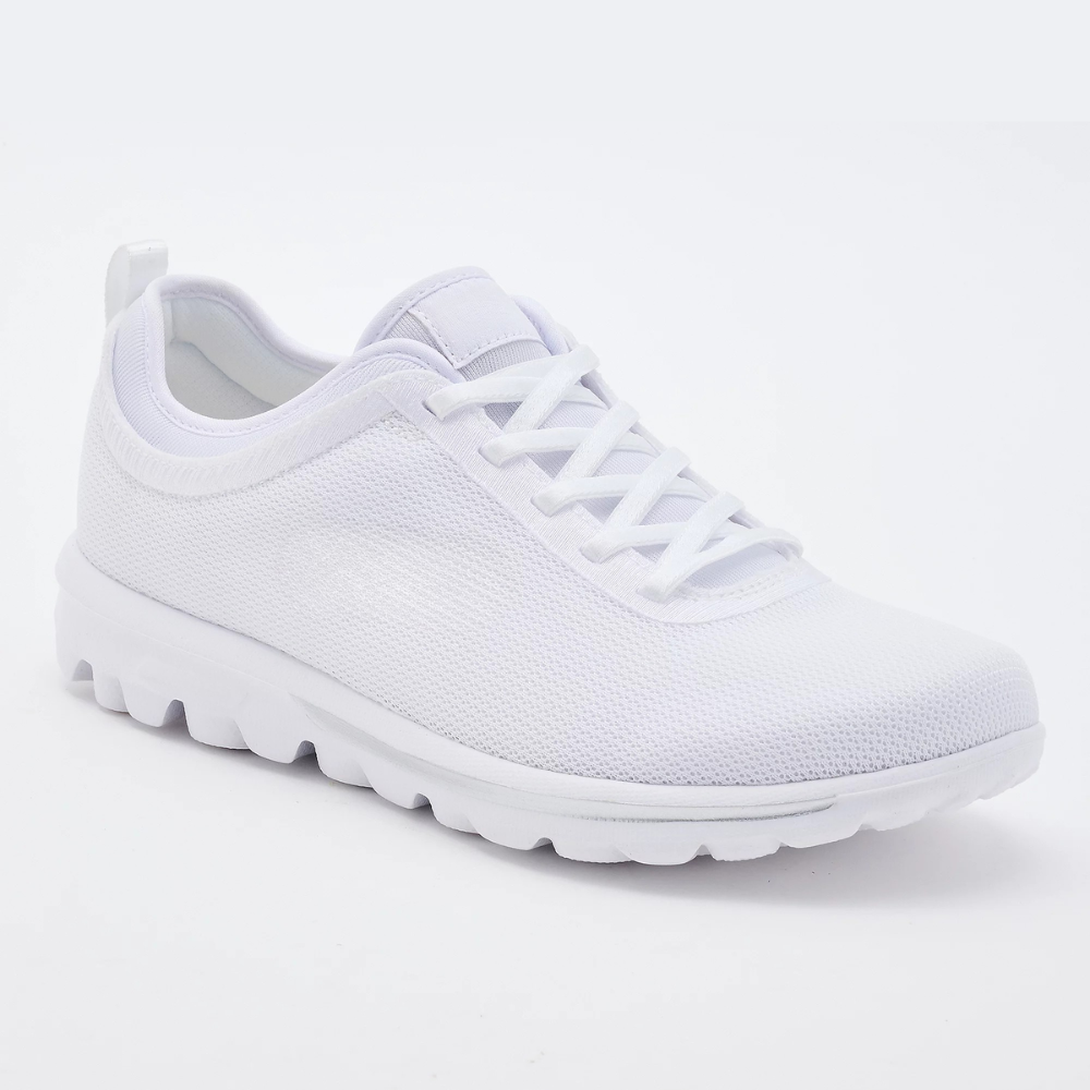 Cynthia Go Walk stickade sneakers – Gjorda för kvinnor som aldrig stannar